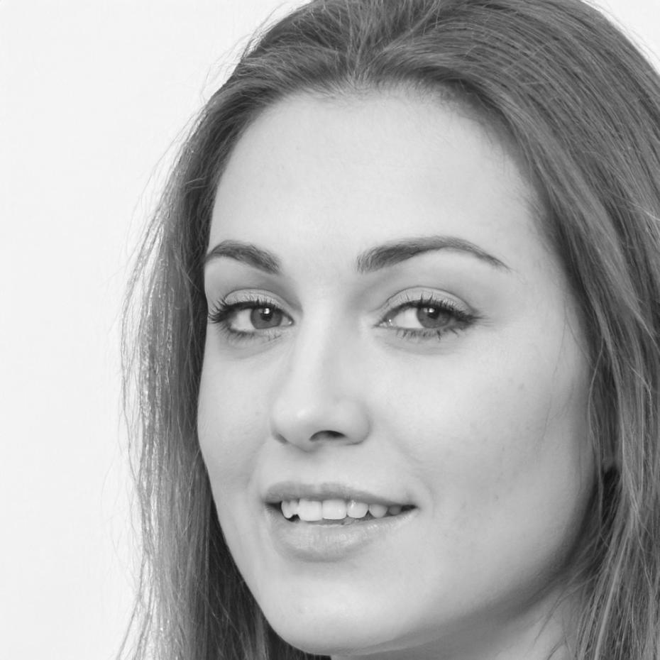 Raelene Throckmorton, Lead Data Strategist with expertise in financial forecasting